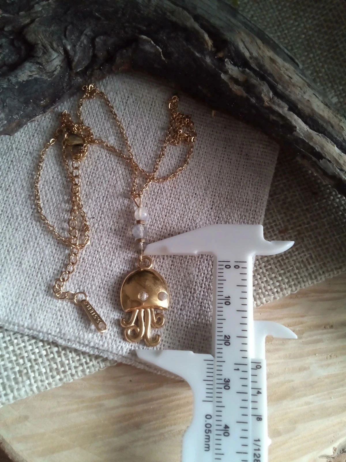 Collier petite pieuvre avec pierres de labradorite – photo 2